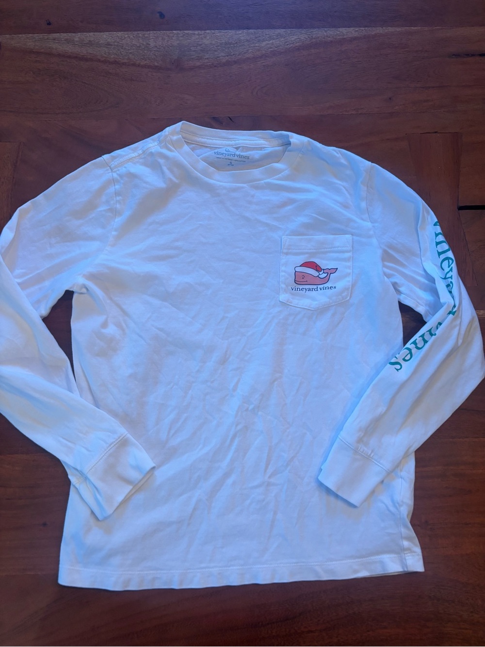Vineyard Vines White Long-Sleeve Pink Whale Graphic Santa theme/ Christmas